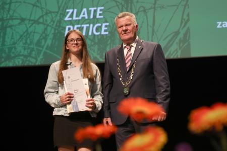 ZLATE PETICE 42 FOTO LJUBO VUKELIČ